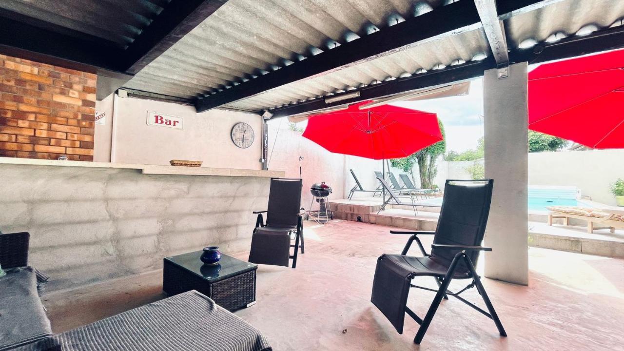 Villa Chez Eric Et Marine Robion en Luberon Exterior foto